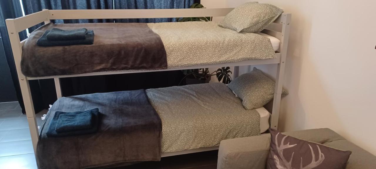 Studio Apartman Ada 萨莫博尔 外观 照片